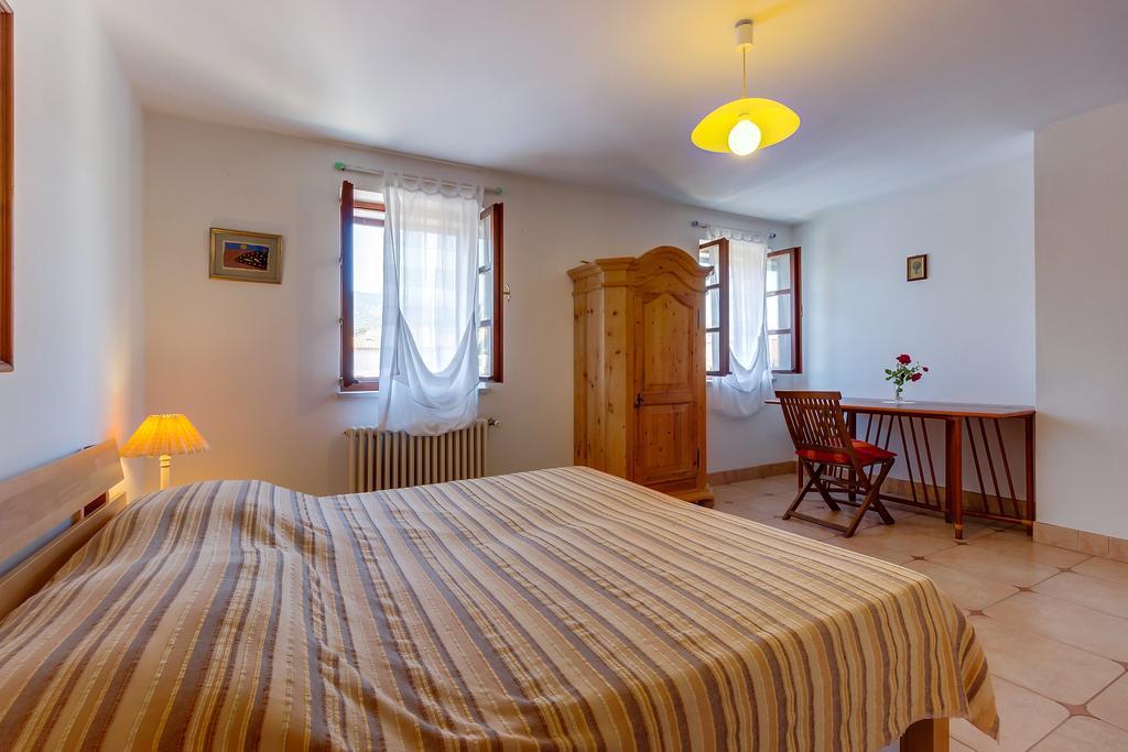 Vila Family House Lana Osor Exteriér fotografie